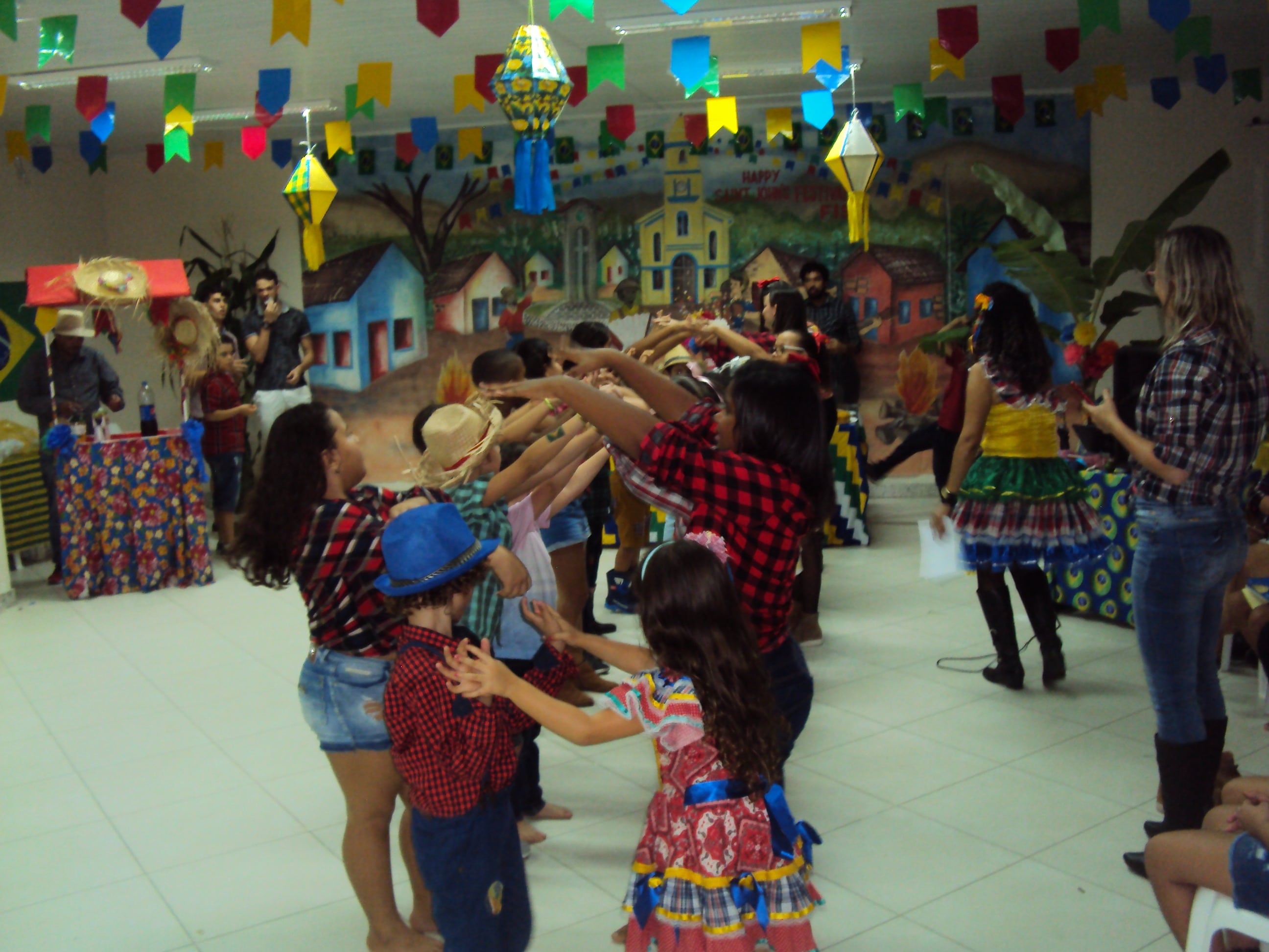 Fisk Santo Antonio de Jesus/BA - Festa Junina